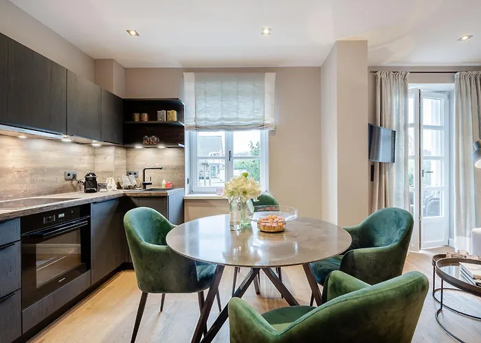 Апартаменты Living Lorens No 2