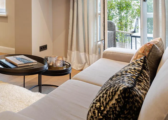 Living Lorens No 2 *