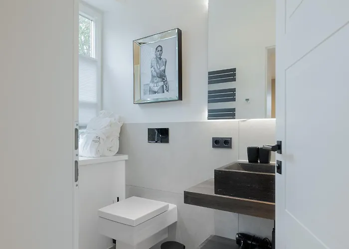 Living Lorens No 2 Апартаменты *