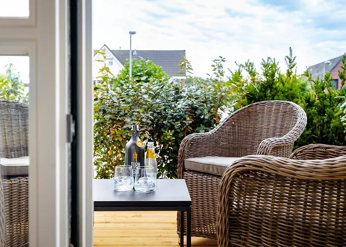 Апартаменты Living Lorens No 2 *